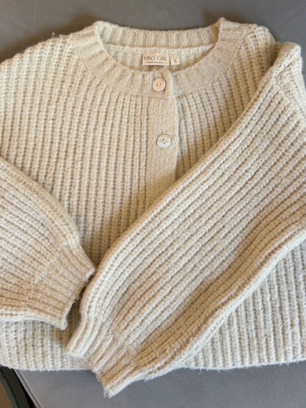Ivory Ribbed Button-Front Cropped Cardigan Sweater - Picture 2 of 8
